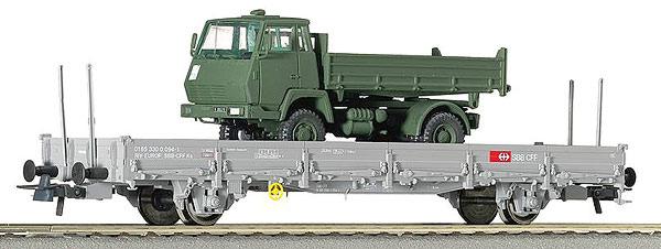 Flat car loaded with truck Steyr 1291 of Swiss army<br /><a href='images/pictures/Roco/66780.jpg' target='_blank'>Full size image</a>